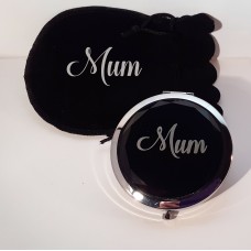 Personalised pouch and compact mirror set